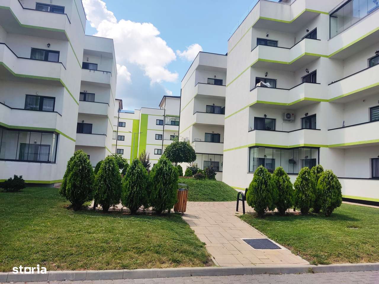 Ap 3 cam, 2 bai, balcon mare, lift, decomandat, incalz pardoseala-0