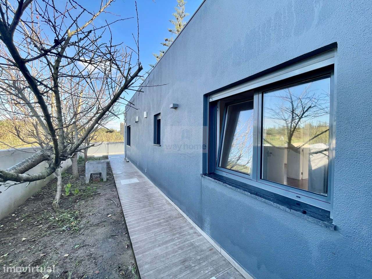 Moradia térrea T3 com piscina e garagem na Apelação - Loures - Grande imagem: 4/33