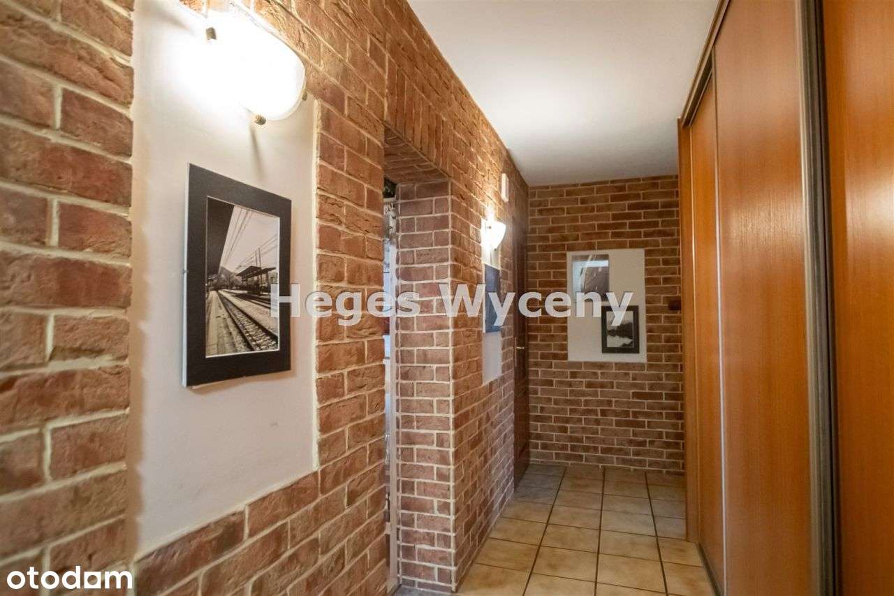 0% prowizji, 4-pokojowe mieszkanie z loggią-11