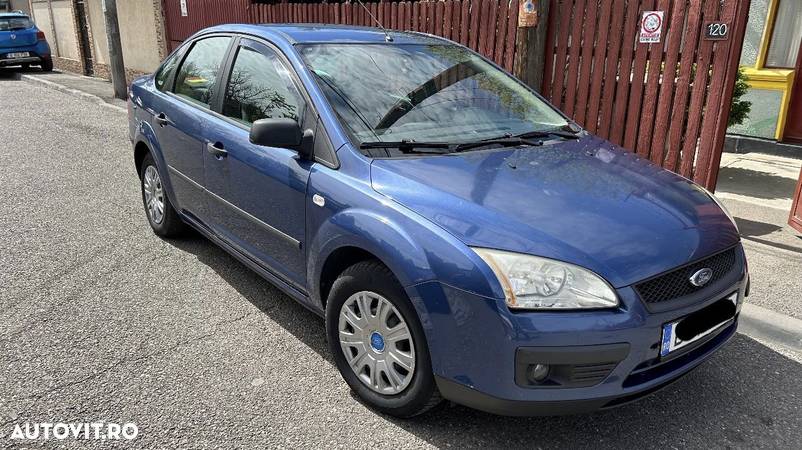 Ford Focus 1.6 TDCi DPF Ghia - 1