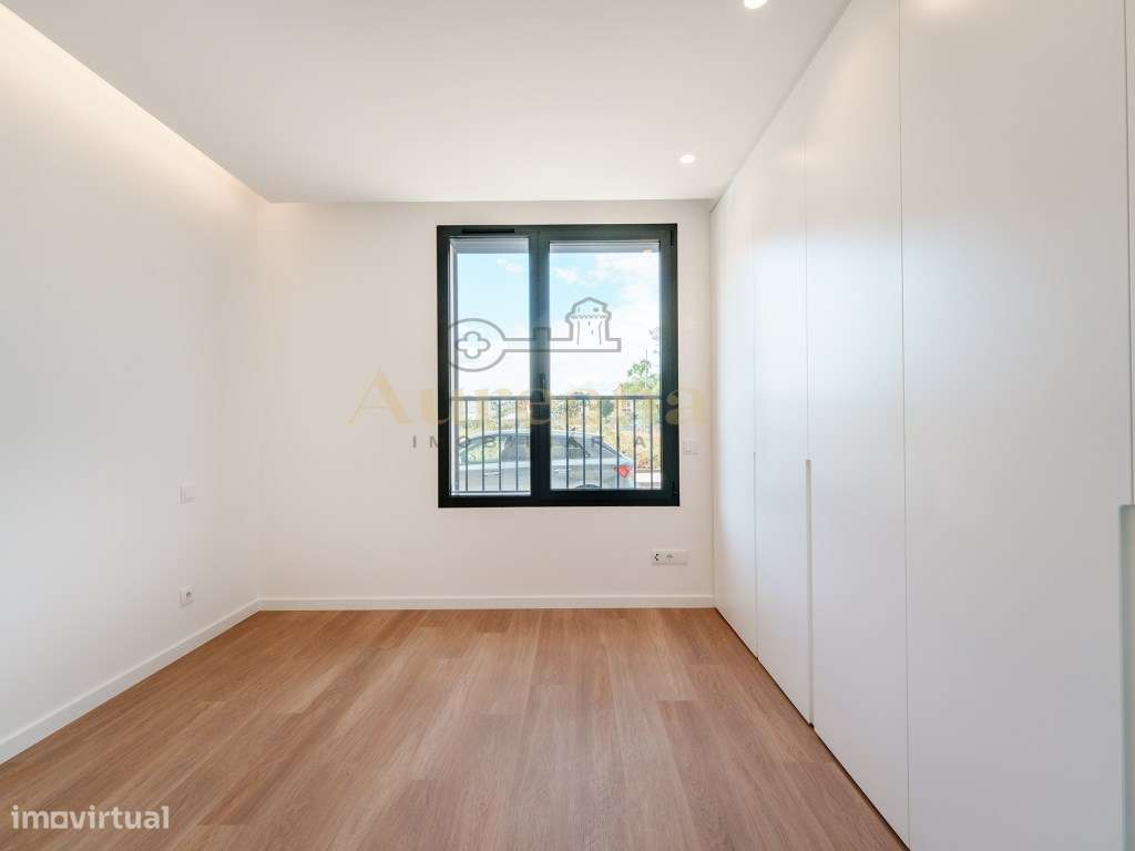 Apartamento T1 em empreendimento novo e de luxo com Piscina Privada...-12