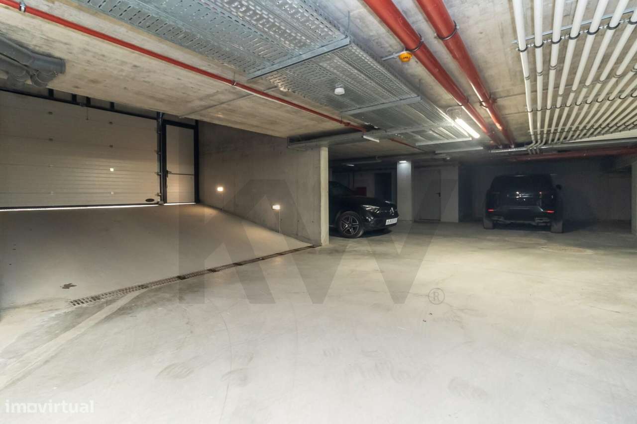 Apartamento T2 a estrear - 2 suítes - Terraço - Piscina- Garagem - Vis-16