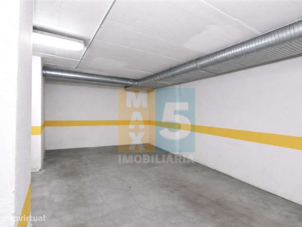T3 Urb. Almirante terraço 38 m2- Futuro metro a 3 min (a pé), estac...-27