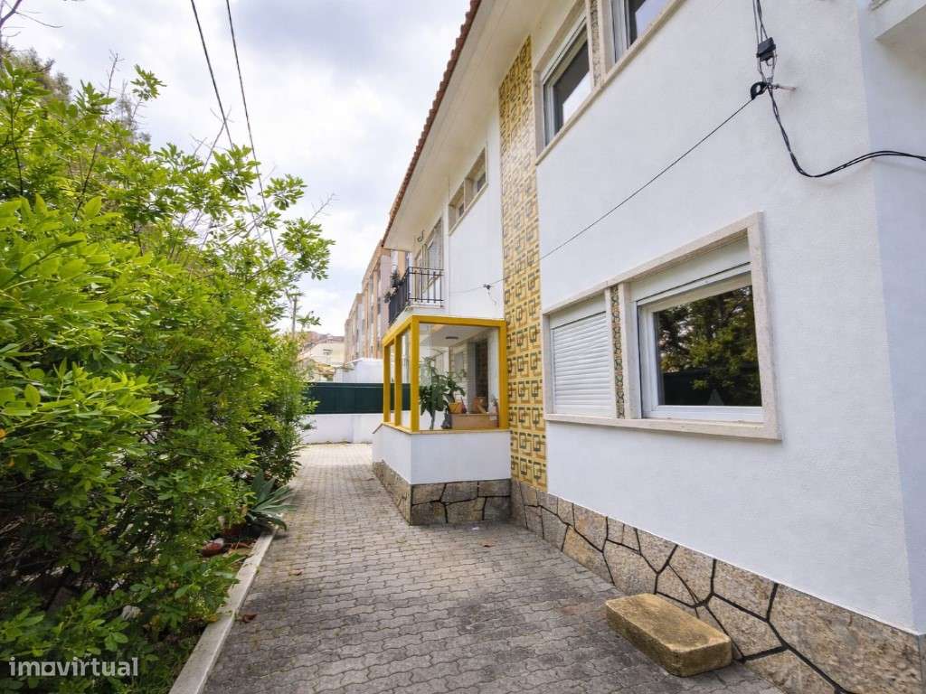 Moradia Isolada Totalmente Remodelada | Potencial para 7 Quartos | ...-30