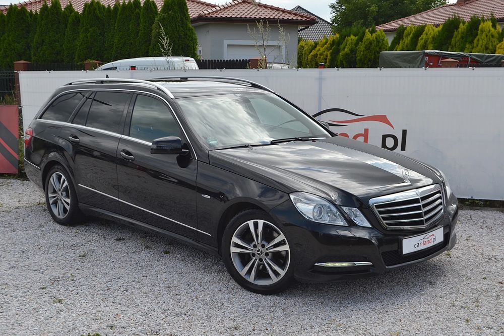 Mercedes-Benz E W212/W207 (2009-2016) 300 BlueTEC 7G-TRONIC Avantgarde 2010