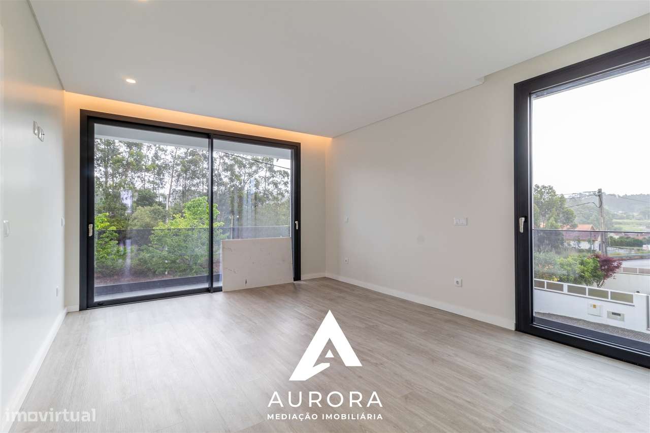 Moradia T4 Venda em Anta e Guetim,Espinho-17
