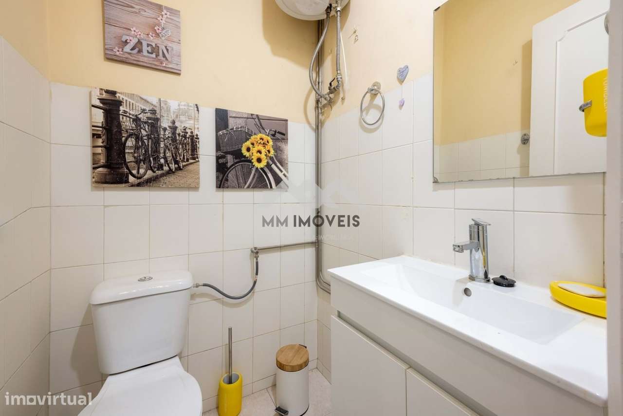 Apartamento T2+1 | Cozinha Equipada | Varanda | Ramalde - Grande imagem: 4/11