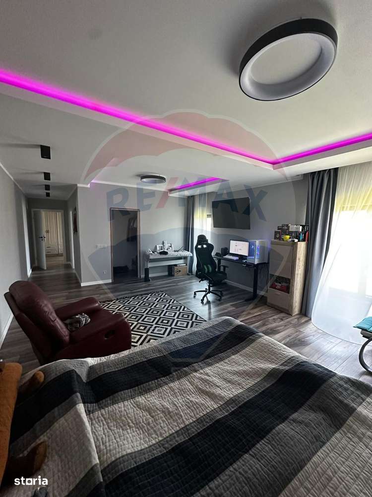 Casă / Vilă cu 4 camere de vânzare in Satu Nou de Jos - Imagine principală: 2/12