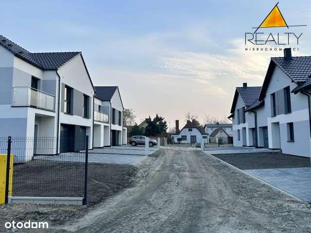 Dom z 4 sypialniami i garażem-Bez Prowizji-10