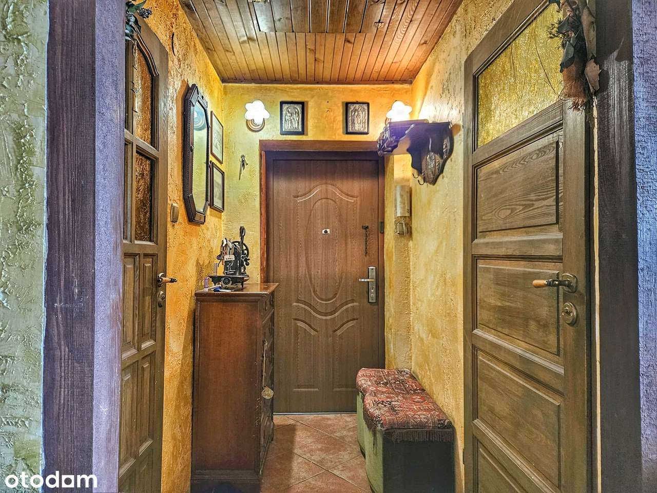 Duża i wyjątkowa kawalerka w ścisłym centrum-7