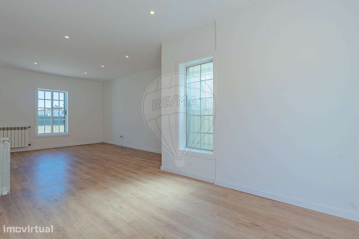 Moradia T2 para venda-13