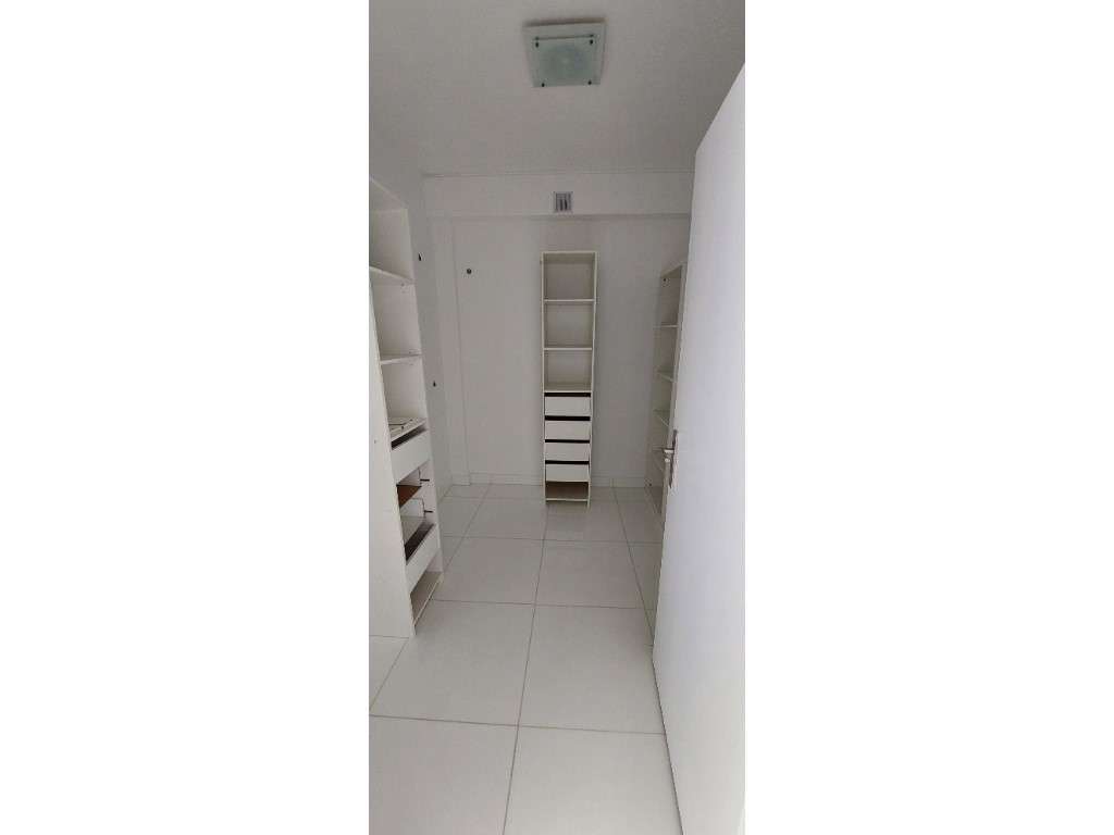 MORADIA (638 m2), Anexo (152 m2)-46