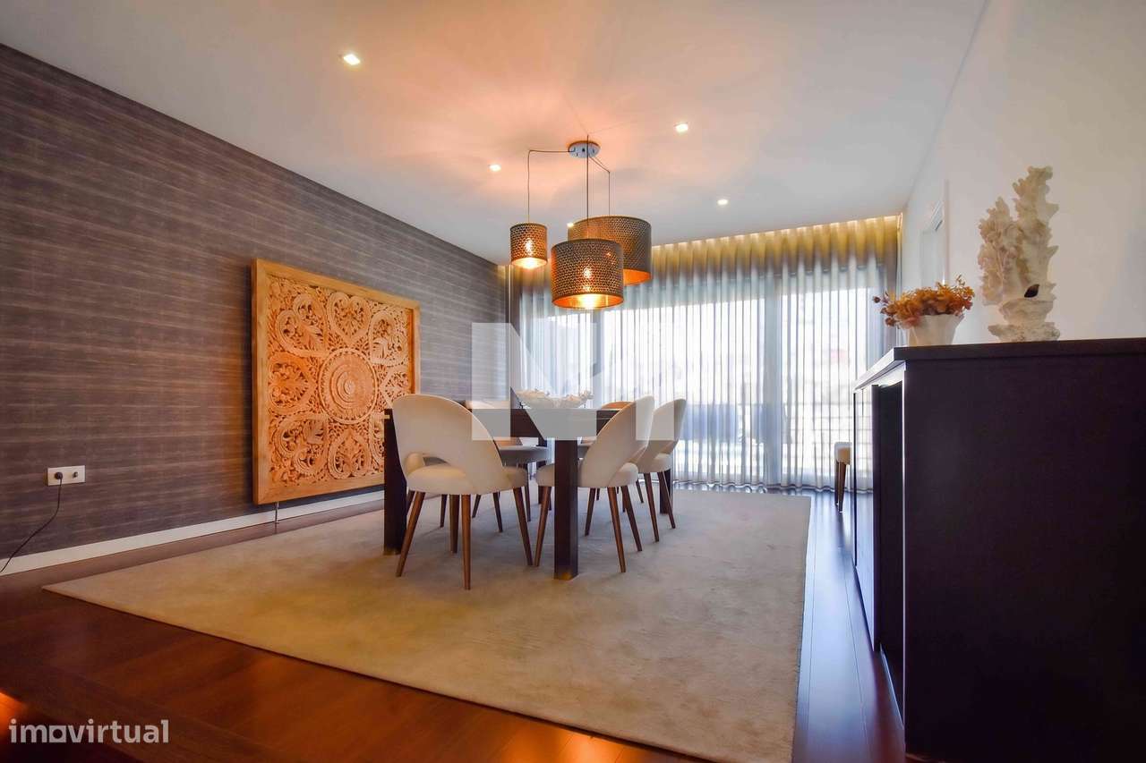 Moradia T4 Contemporânea | 4 Suites | C/ Piscina-10