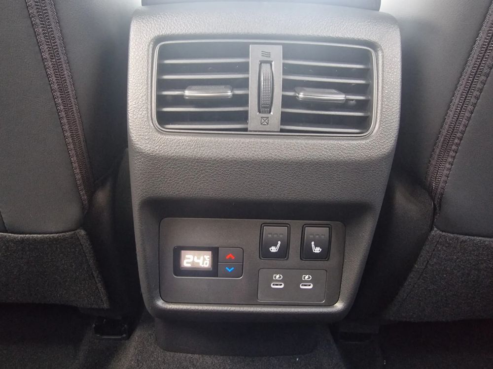 Kamery 360 / Head-Up / Szyberdach / Naturalna Skóra / Bose