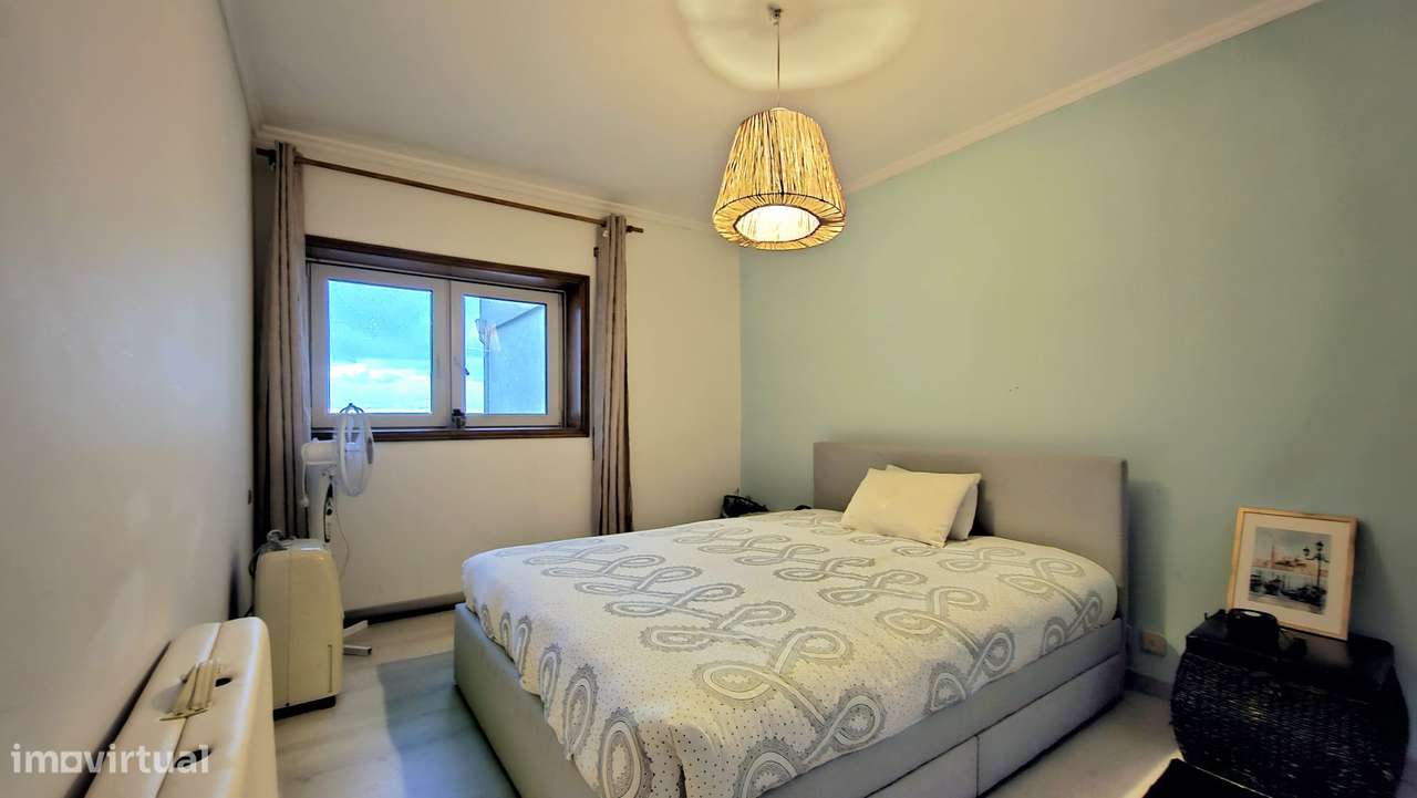 Apartamento T2 com varanda, garagem e elevador em Canidelo - Grande imagem: 5/7