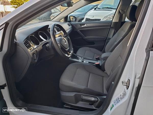 VW Golf Variant 1.6 TDi Highline DSG - 5