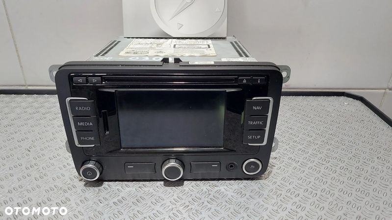 RADIO NAWIGACJA VW PASSAT B7 R2013 NR 3C8035279F - 1