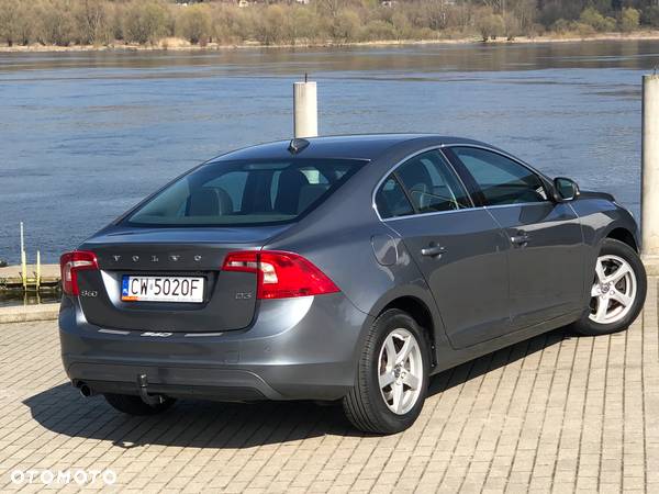 Volvo S60 - 34