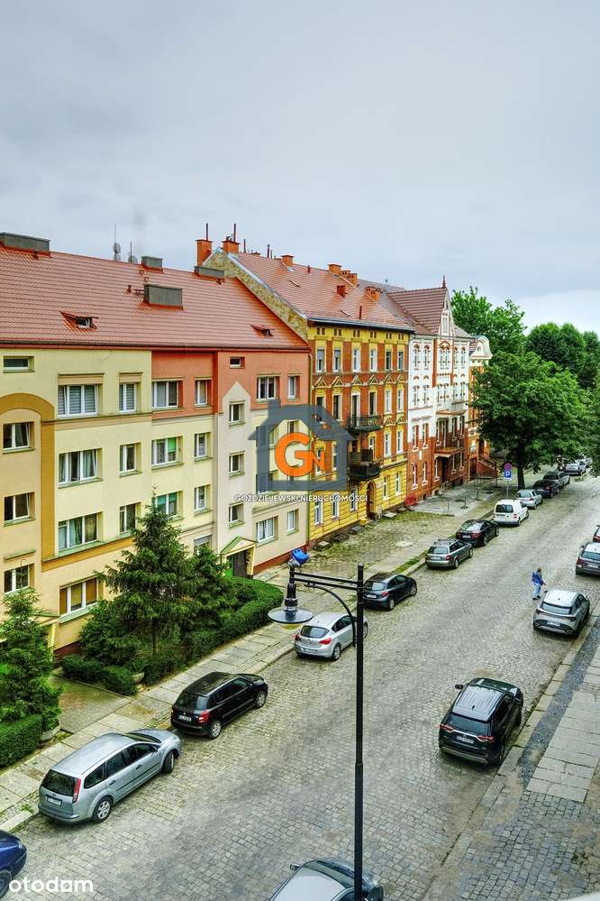 Sprzedam mieszkanie o pow. 71 m2 Legnica ul. Poselska 1.-14