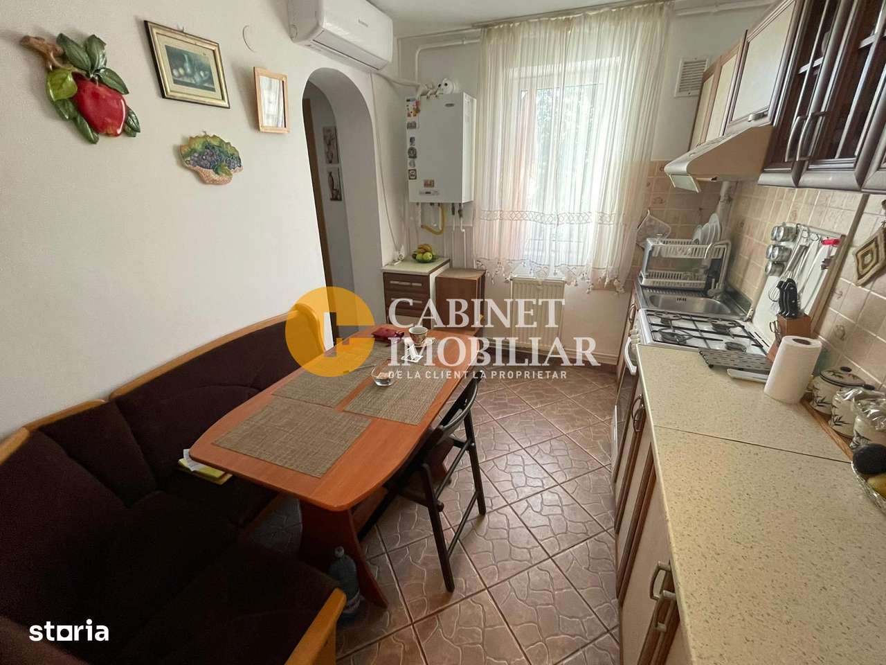 Tudor Vladimirescu str Tepes Voda - decomandat- an 1978 - mobilat - Imagine principală: 4/7