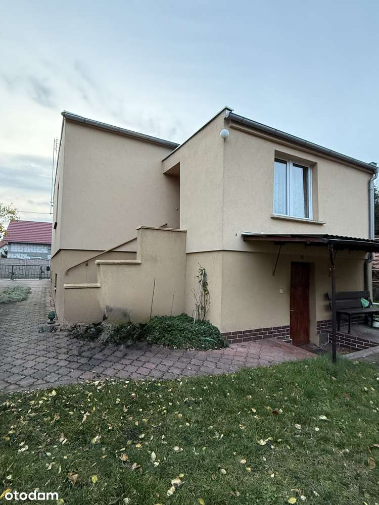 Przestronny dom 160 m² z ogrodem w dobrej lokalizacji - Pełny obrazek: 4/8