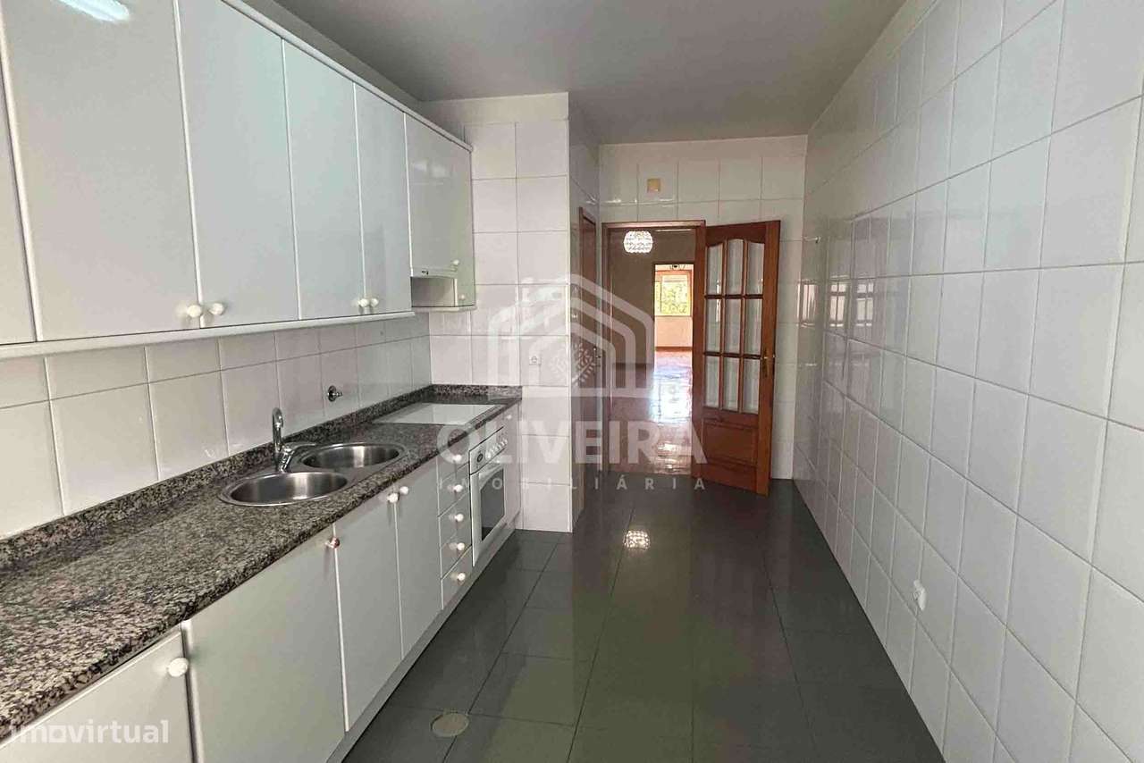 Apartamento T3 em Real, Braga-5