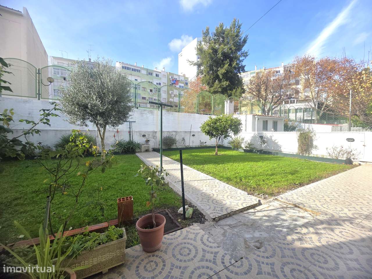 Moradia Isolada T4 com Jardim-56