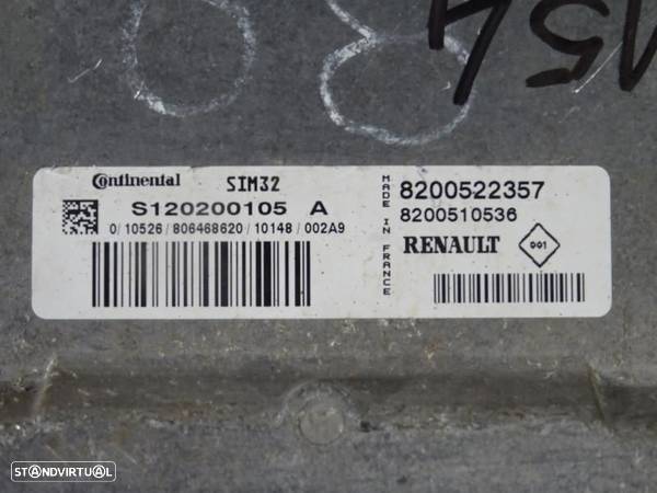 Centralina De Motor Renault Clio Iii (Br0/1, Cr0/1)  S120200105 A / 82 - 2