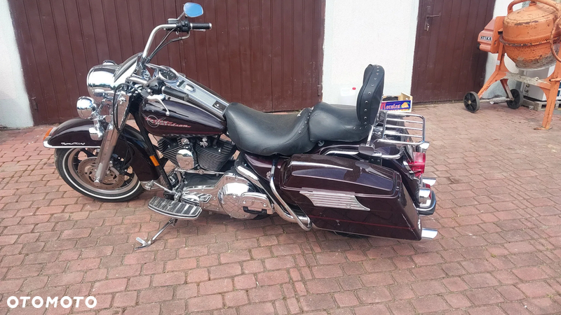 Harley-Davidson Touring Road King - 2