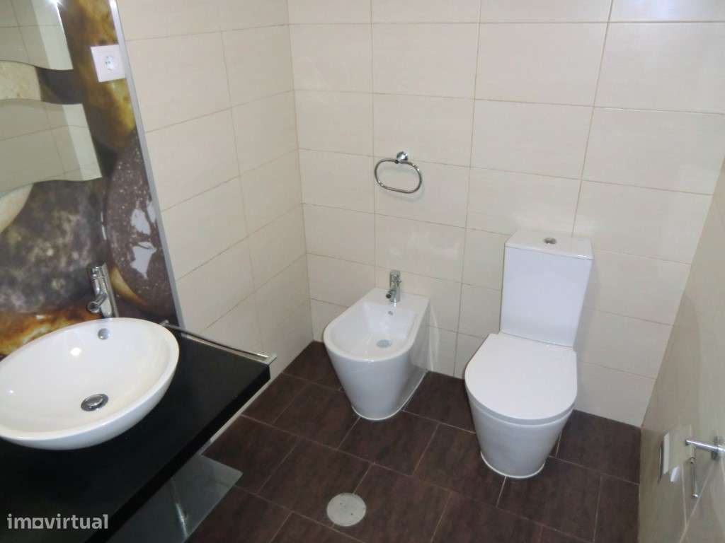 Apartamento T 2 ,São João Madeira-13