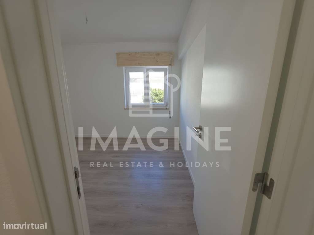 Apartamento T2 Remodelado e equipado em Setúbal-6