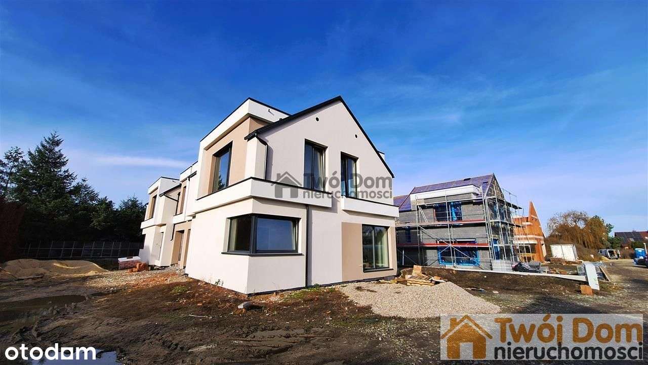 Dom z urządzonym ogrodzonym ogrodem – Wrocław 7min-7