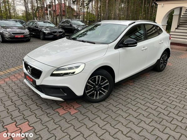 Volvo V40 Cross Country D2 Momentum - 5