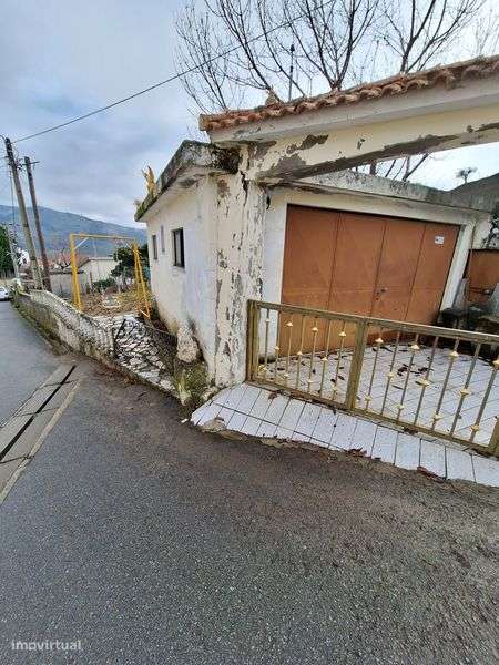 Vendo terreno com garagem - Grande imagem: 4/6