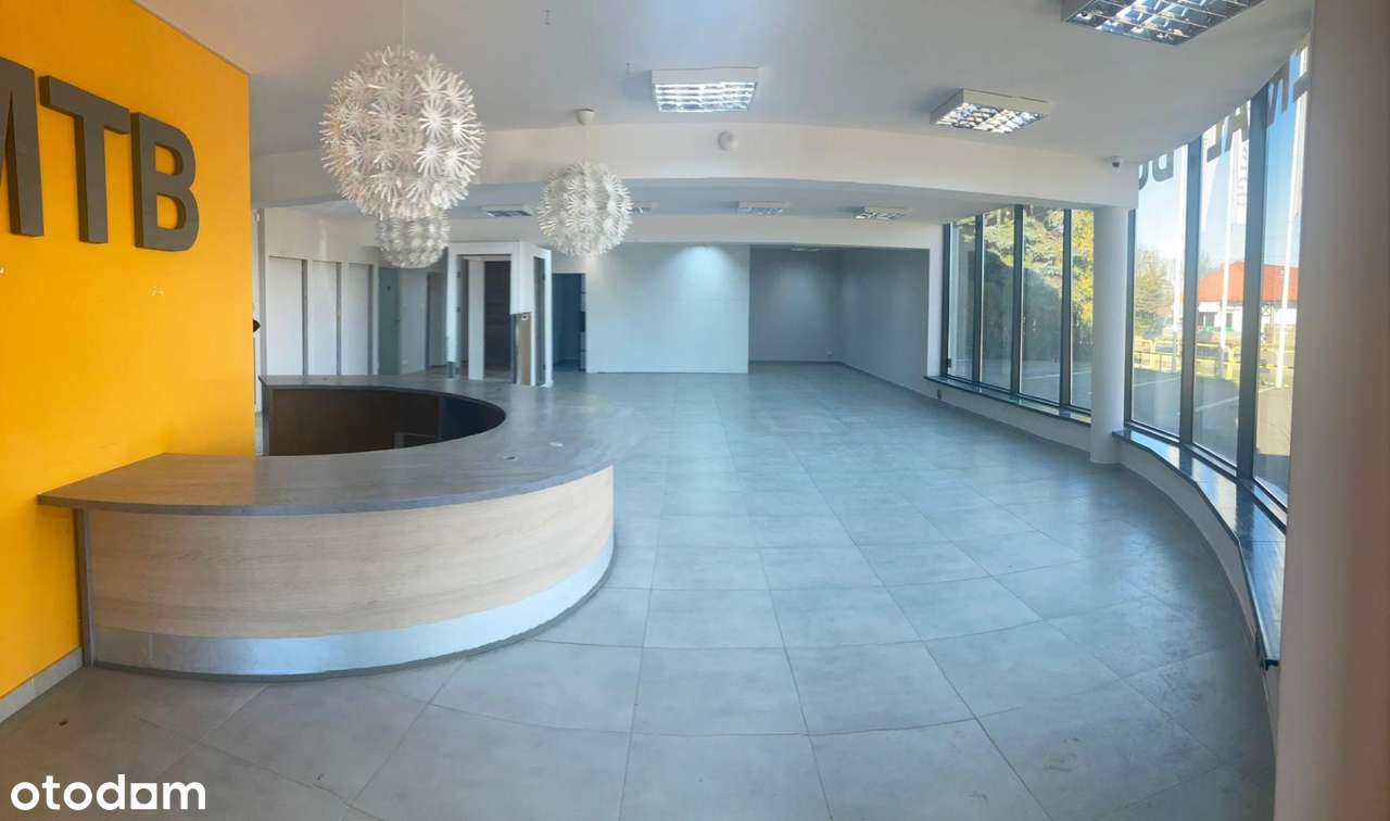 Budynek z wynajętymi lokalami - na sprzedaż!-4