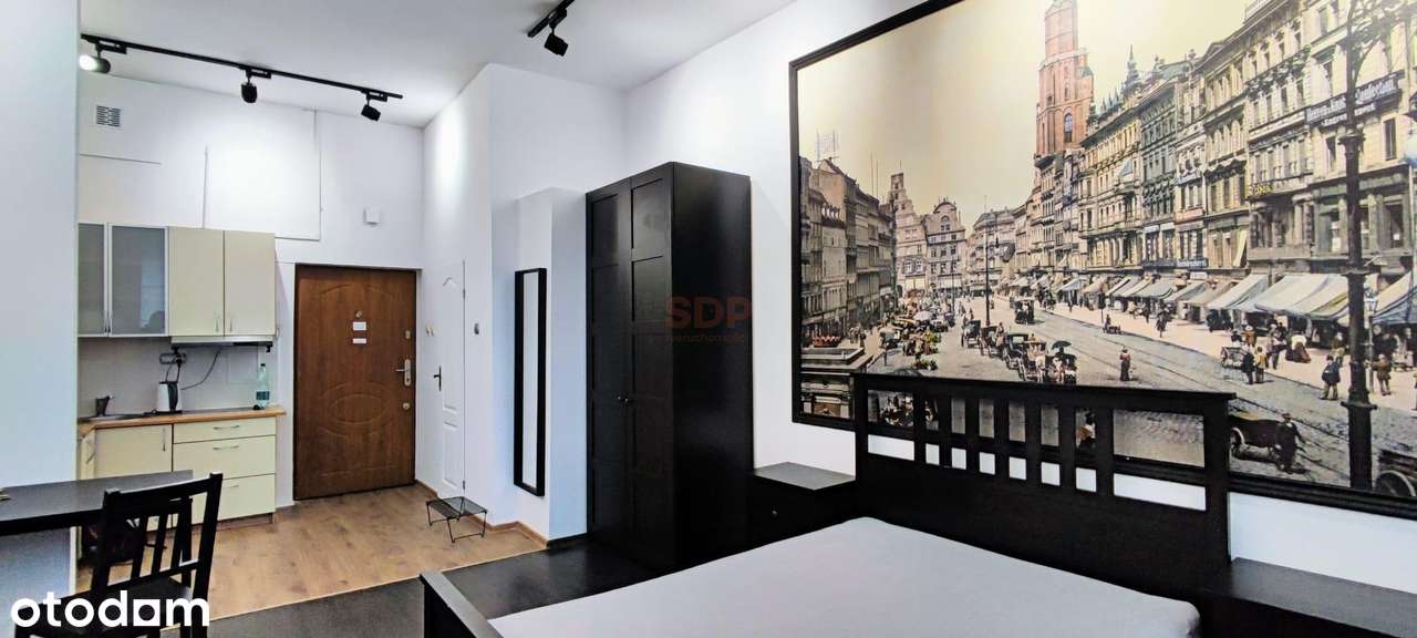 Kawalerka w Rynku z widokiem na ul. Więzienną!!! - Pełny obrazek: 2/9