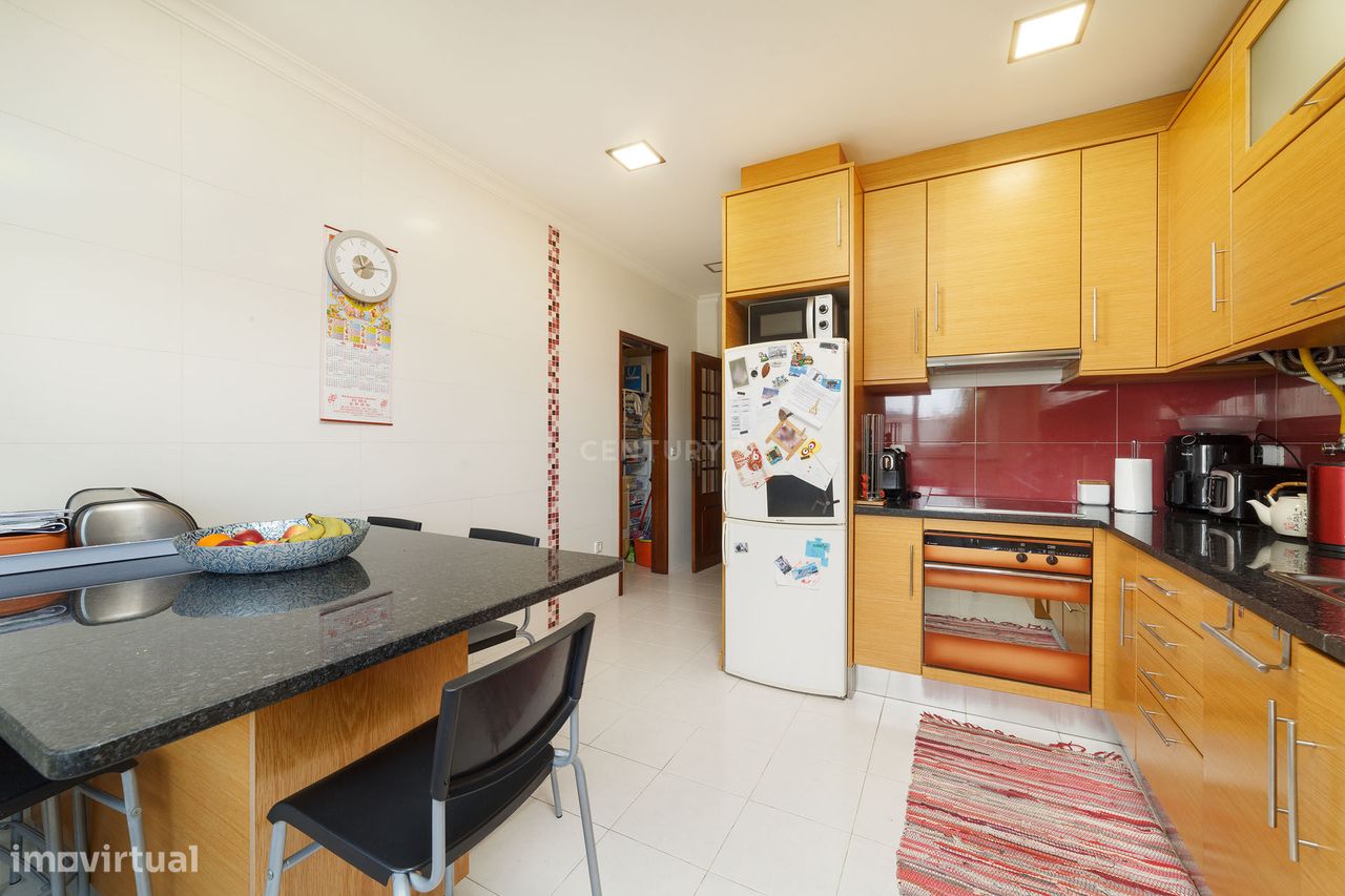 Apartamento T3+1 || Pombal