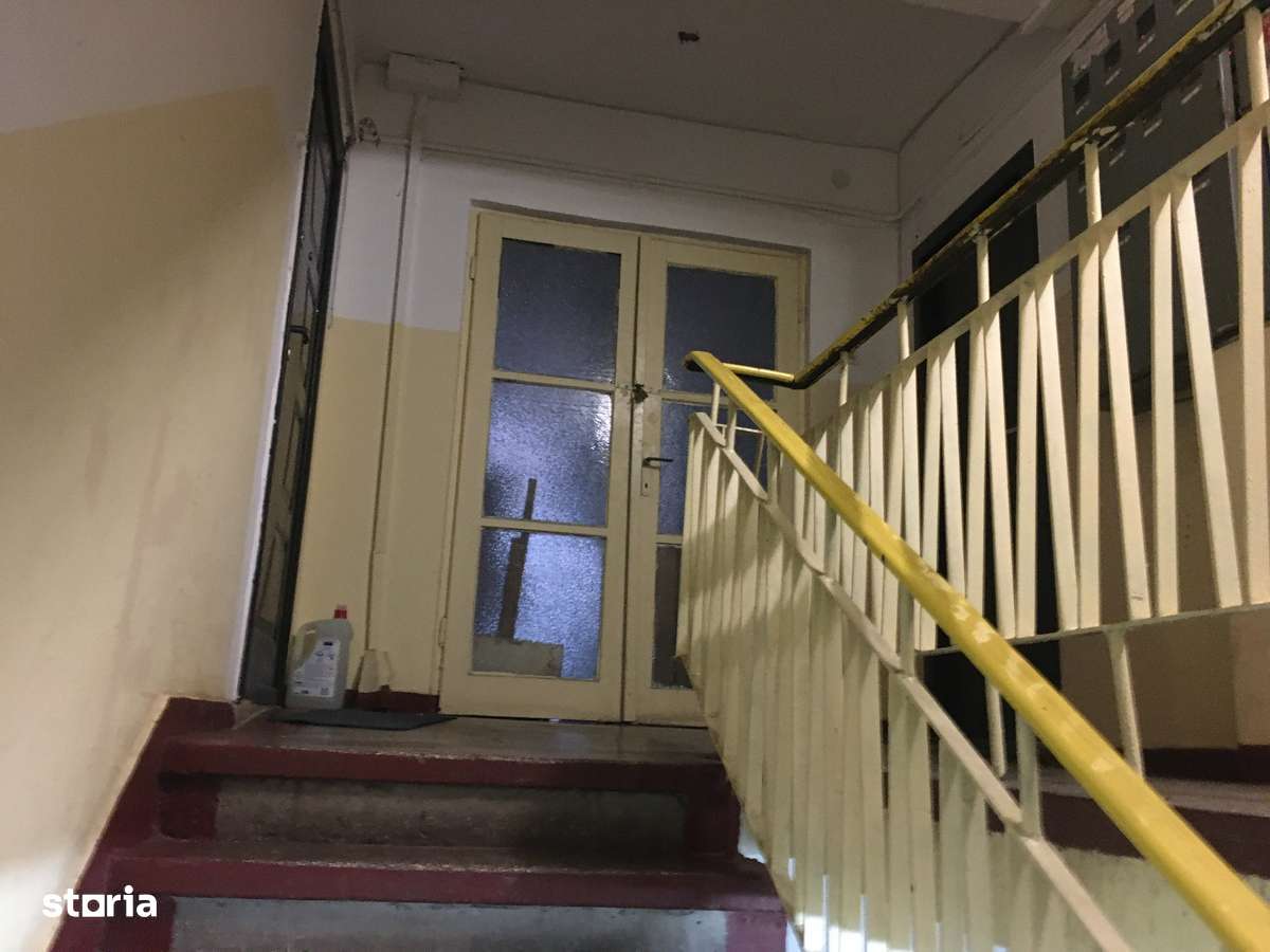 Apartament semidecomdat 2 camere, Micro 17-2