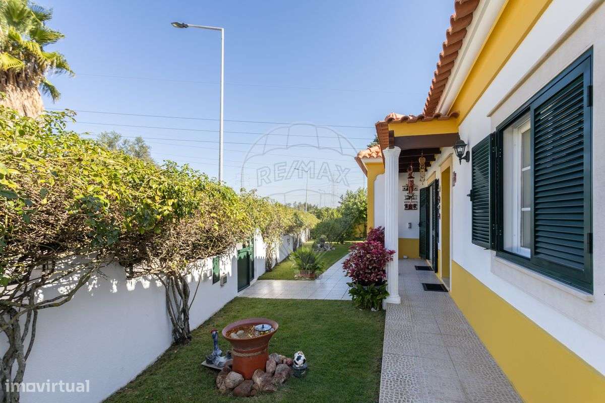 Moradia T3 para venda - Grande imagem: 2/35