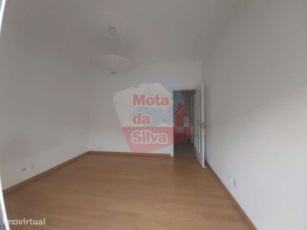 Excelente apartamento T2 no centro de Almad - Grande imagem: 4/12