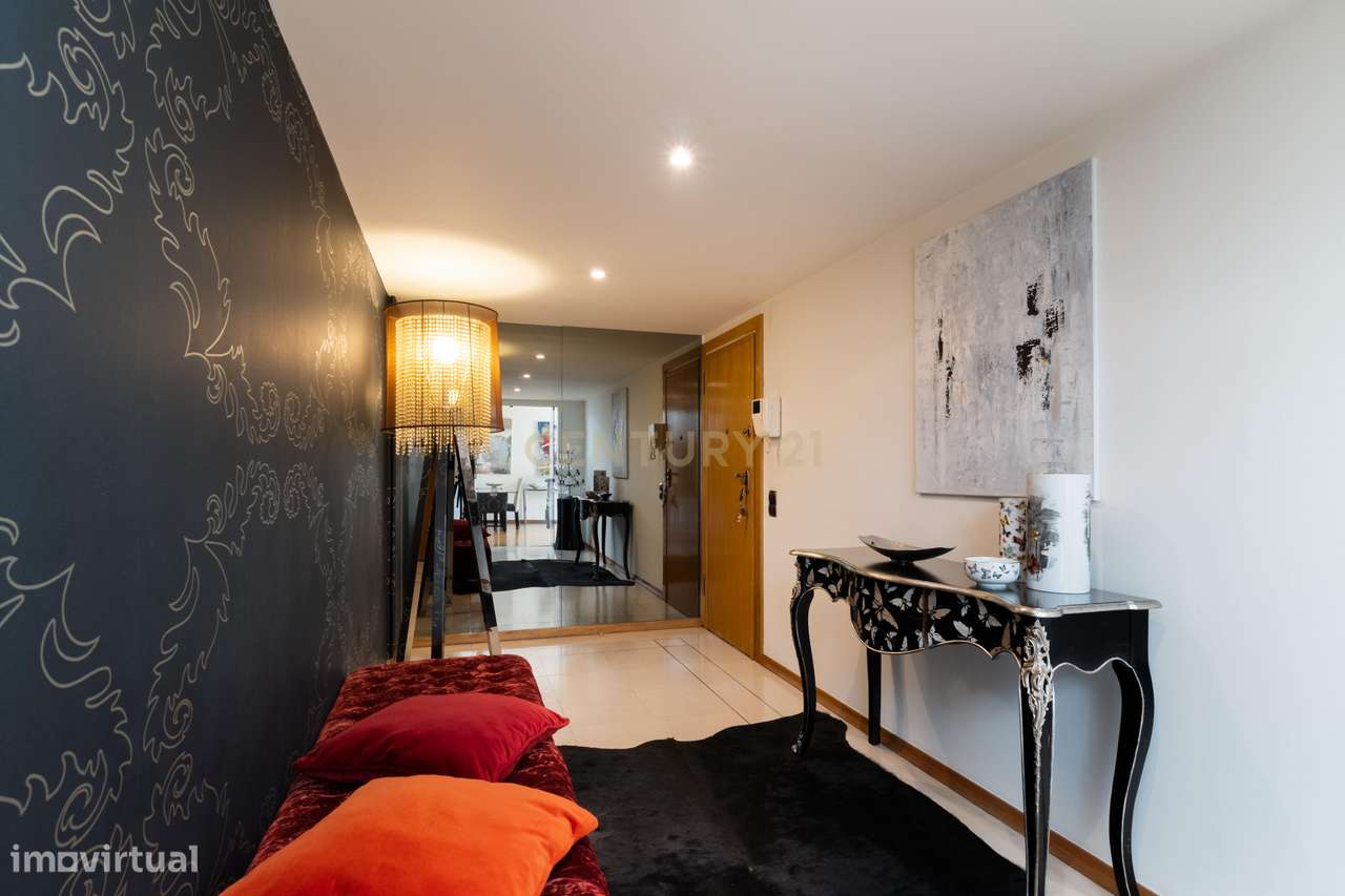 Venda T2 com dois lugares de garagem no Parque das nações - Grande imagem: 5/29