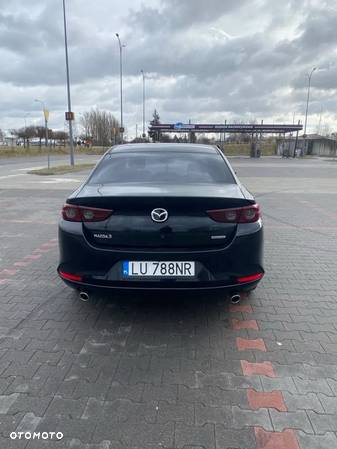 Mazda 3 - 5