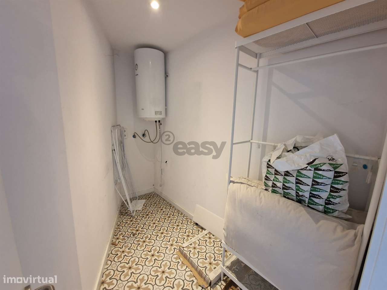 APARTAMENTO T1 COM LOGRADOURO DE 78M2-13