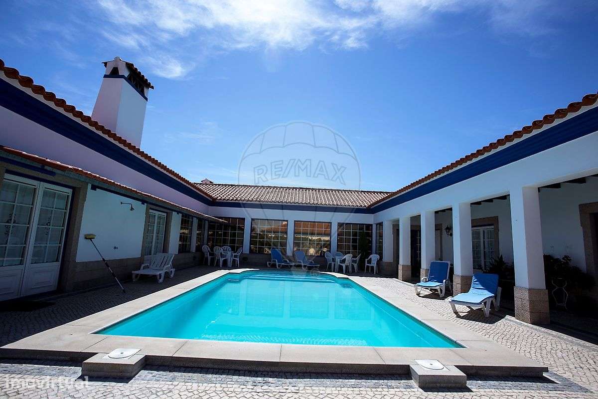 Moradia T6 para venda - Grande imagem: 2/12