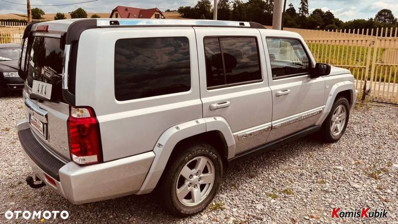 Jeep Commander - 4