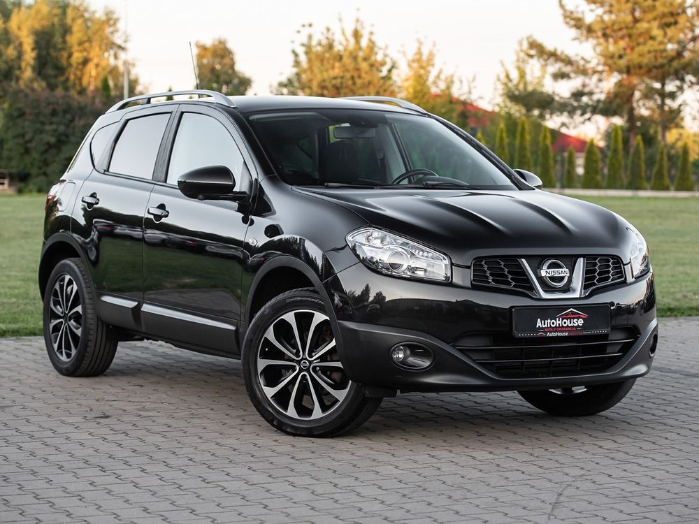 Nissan Qashqai I (2007-2013) 2.0 4 x 4 360 2012