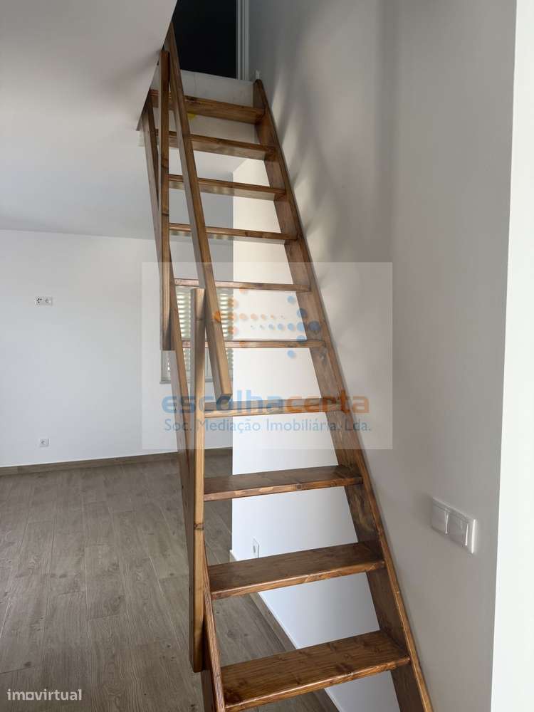 Moradia historica totalmente renovada-12