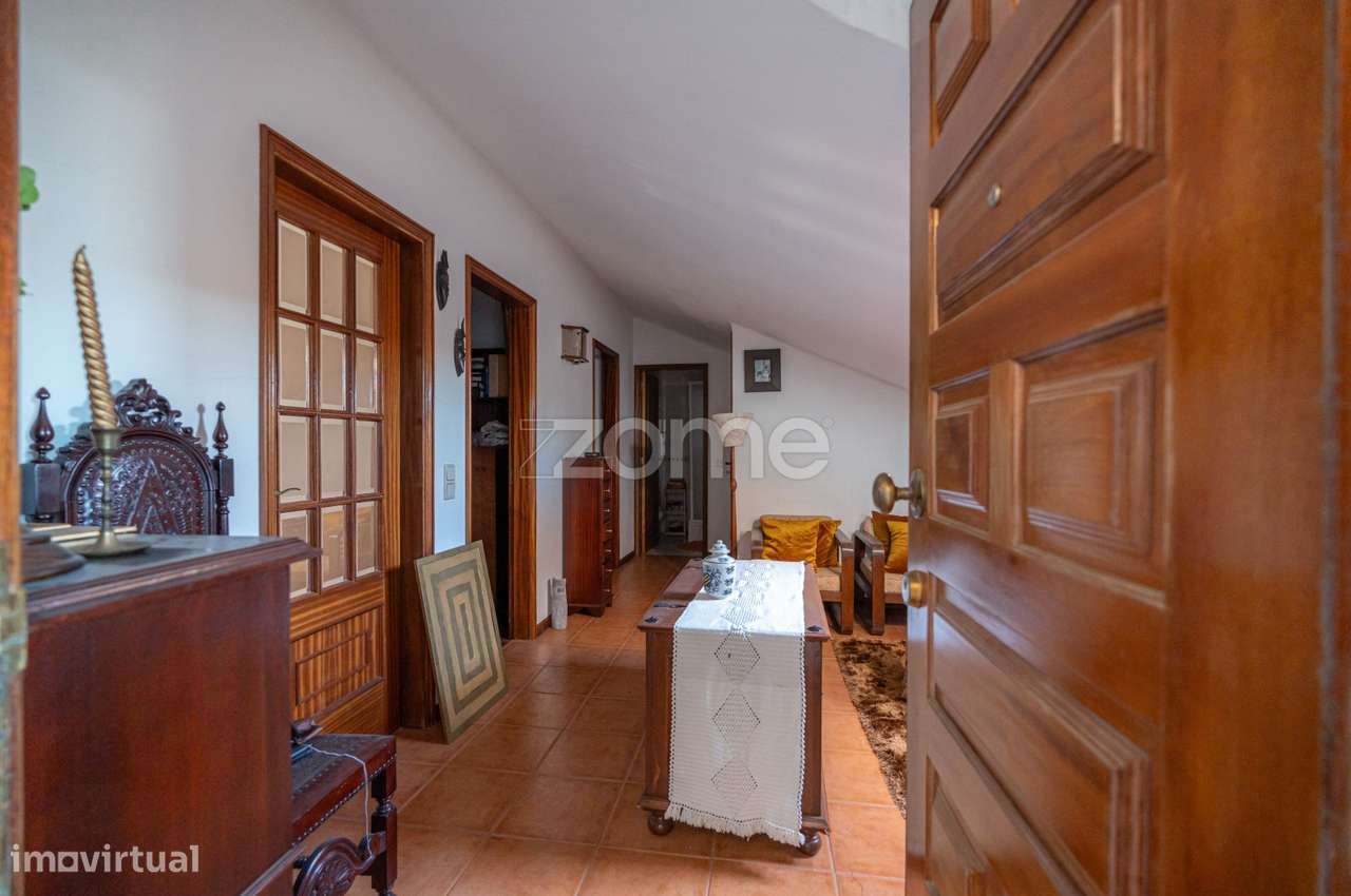 Apartamento T2 Duplex em Santo António dos Olivais, Coimbra-28