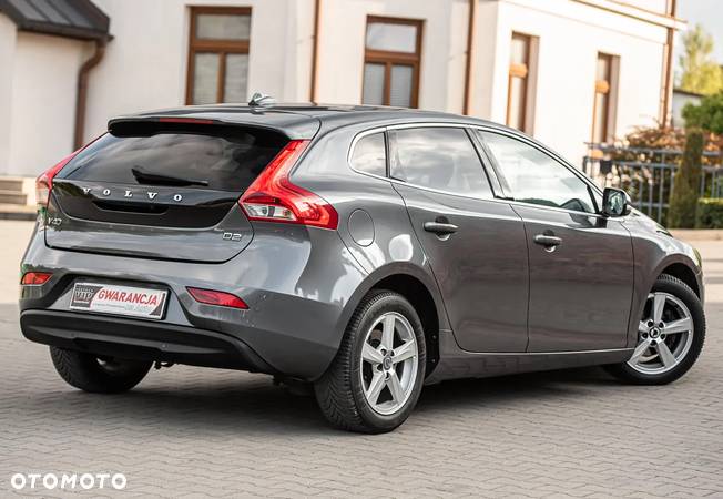 Volvo V40 - 11