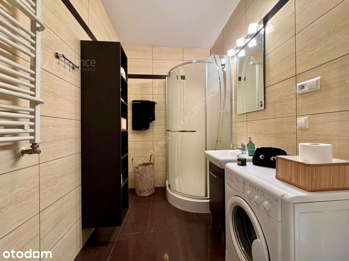 38m2, kawalerka, miejsce postojowe w hali-14